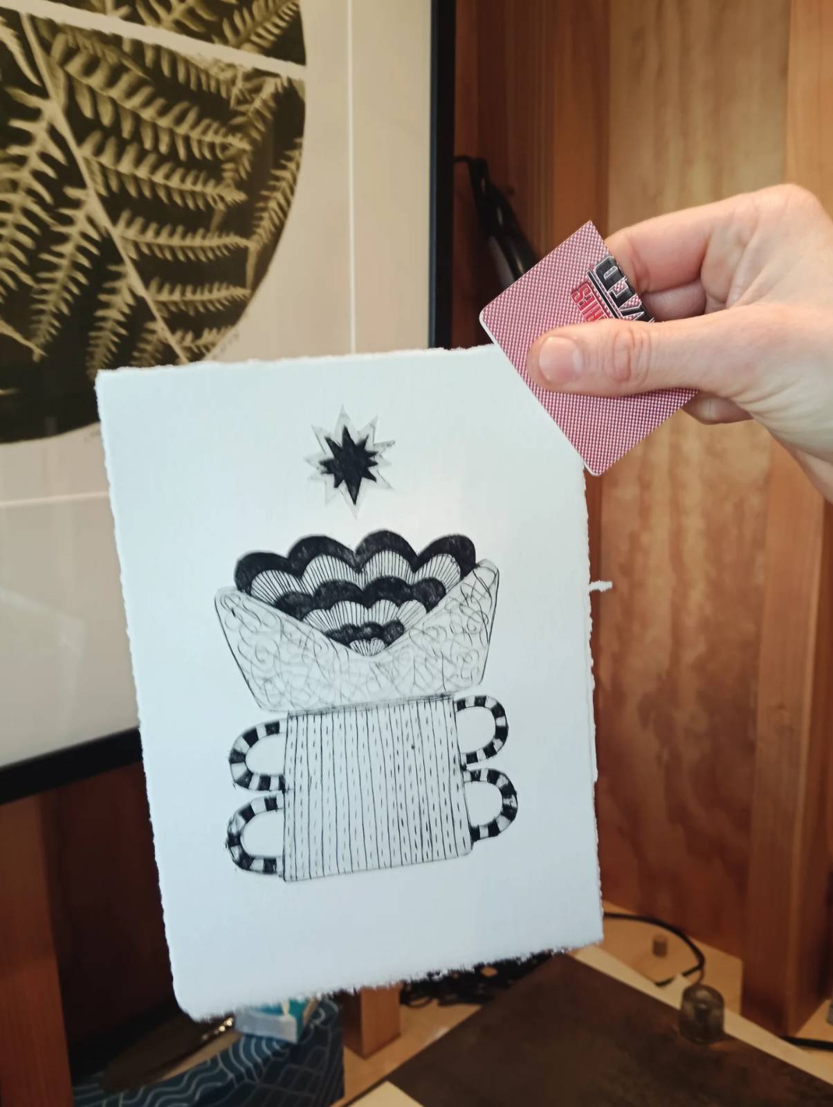 A fresh tetrapak print of a vase